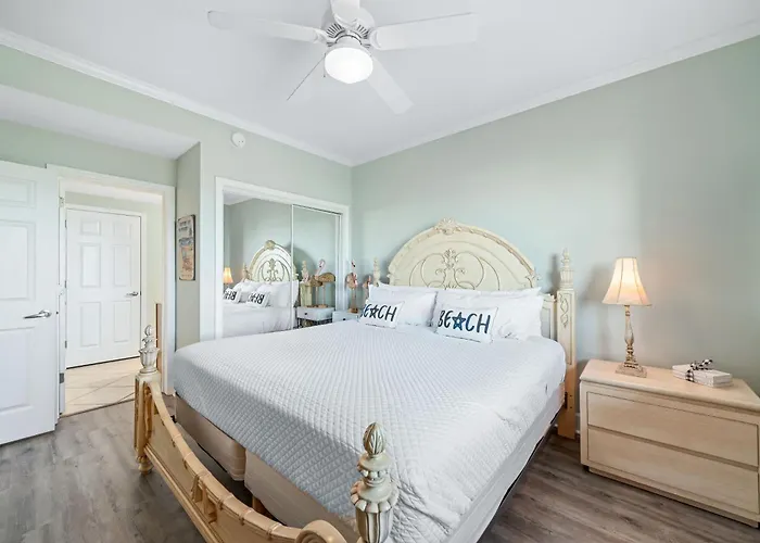 Sanibel Unit 402 *